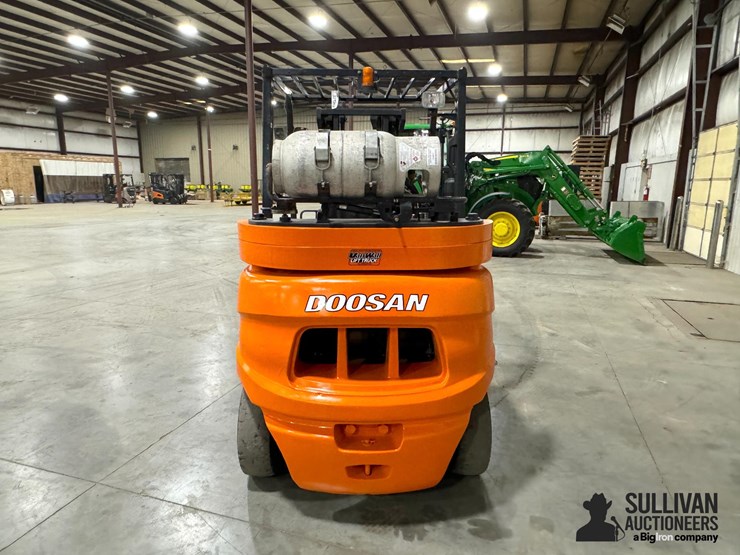 2017-doosan-g45s-5odb-forklift-image-6