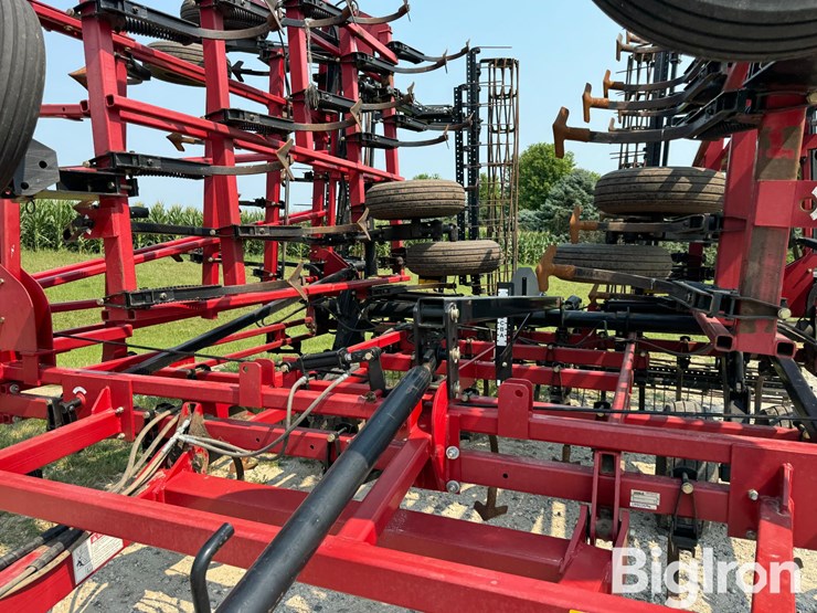 2012-case-ih-200-image-11