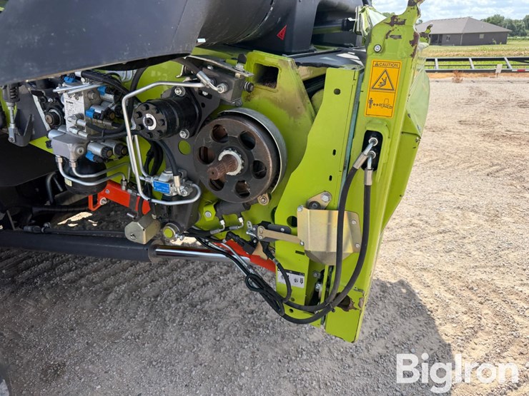 2023-claas-lexion-8700tt-image-16