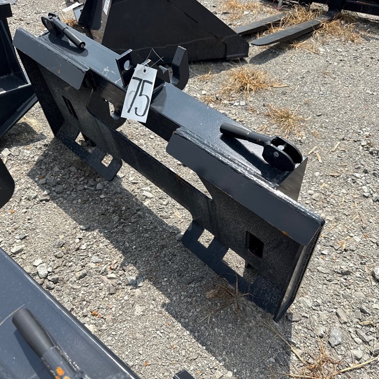 #75 • SKID STEER TO 3PT QUICK HITCH