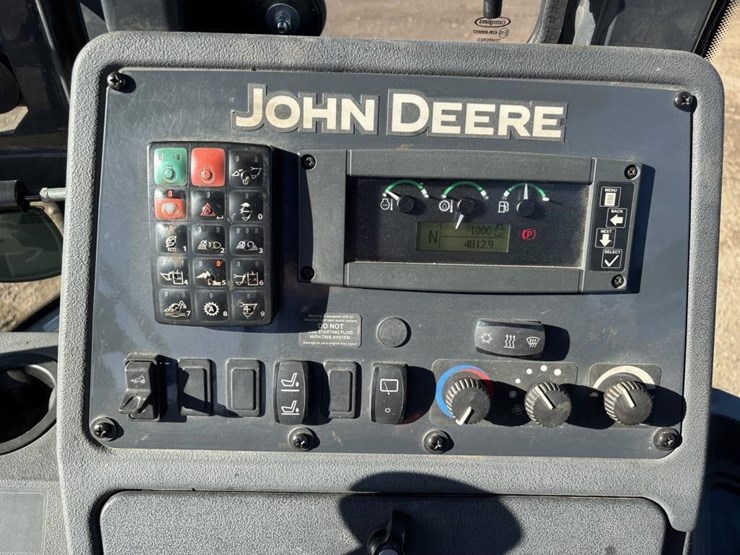 2020-john-deere-2020-image-42