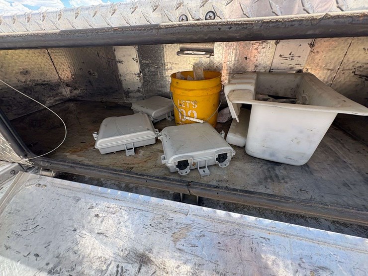 2012-altec-at200a-image-49