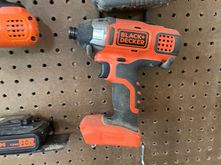 #10141-•-(7)-black-and-decker-cordless-power-tools-image-9