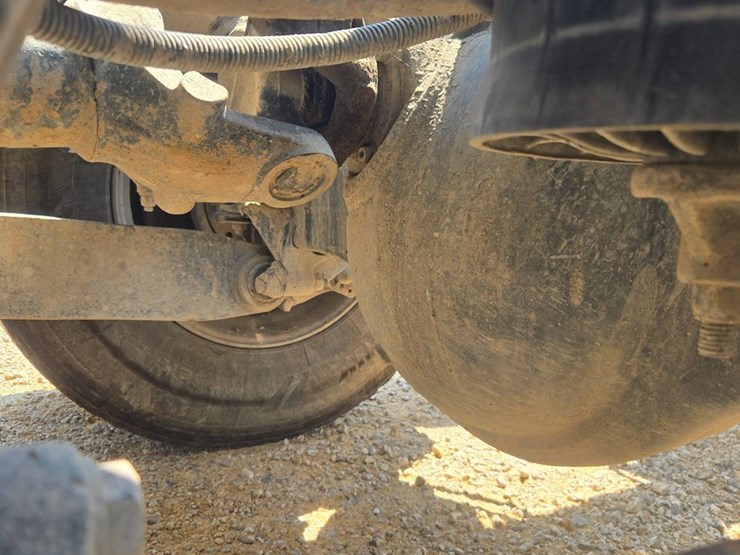 2019-kenworth-t880-image-114