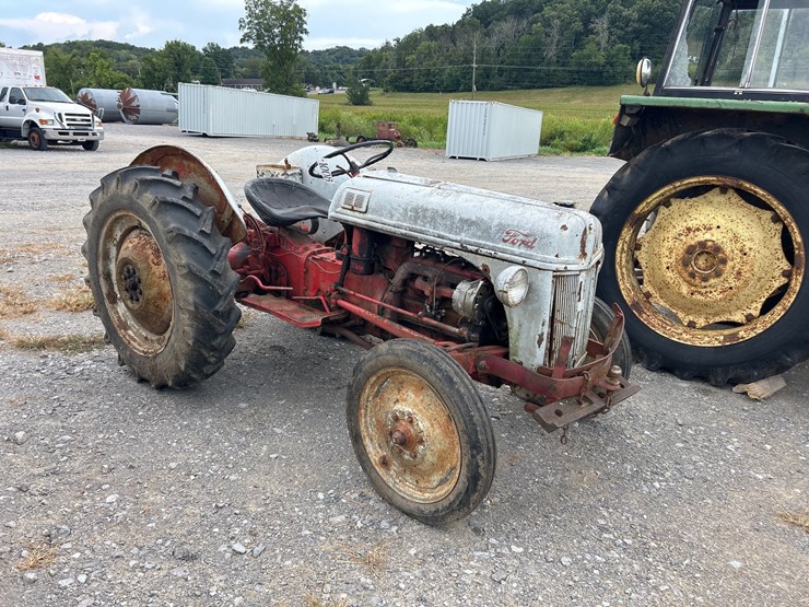ford-8n-image-1