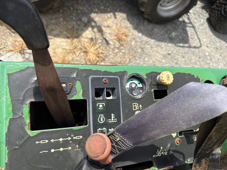 john-deere-f1145-image-6