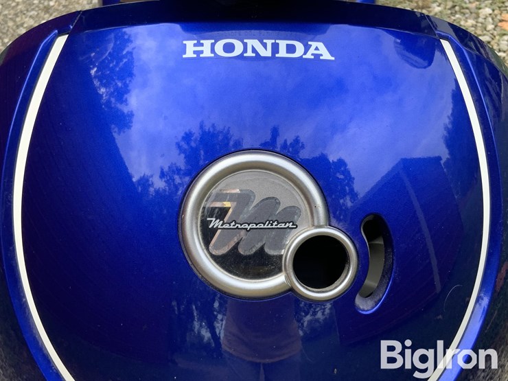 2024-honda-metropolitan-ncw50-scooter-image-12