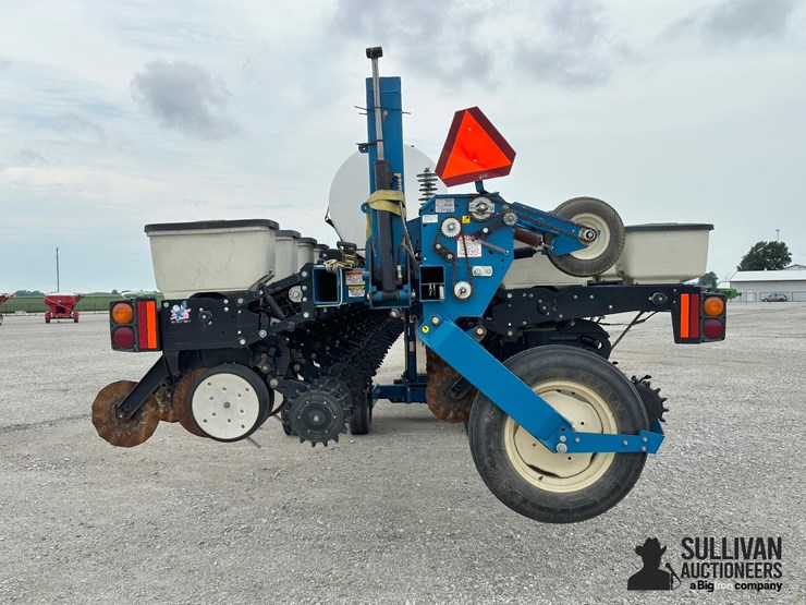 2008-kinze-3600-image-6