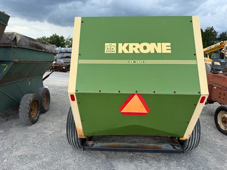 krone-kr250b-image-4