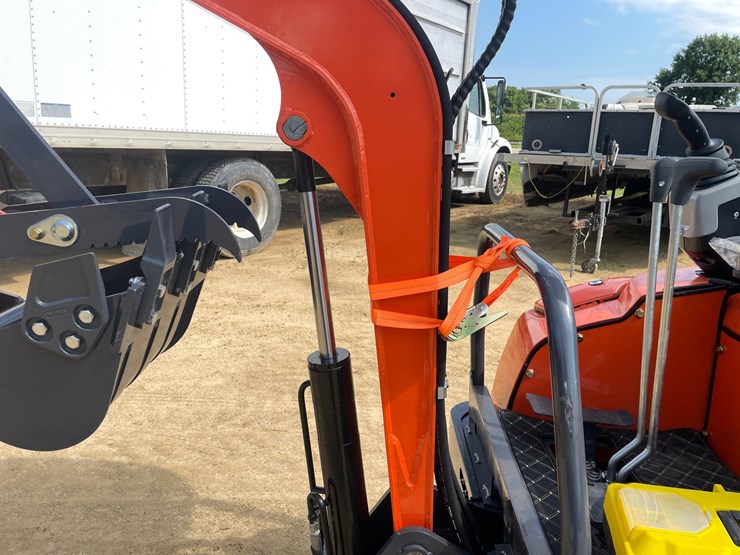 #425-•-ats-power-me18-mini-excavator-image-17