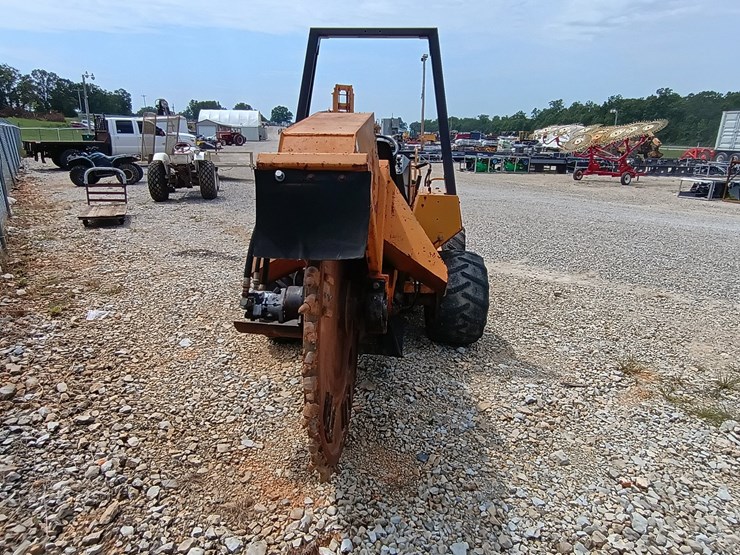 case-560-image-4