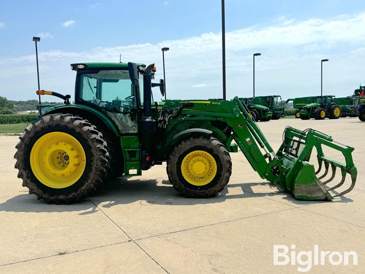 2023-john-deere-6r-155-image-4