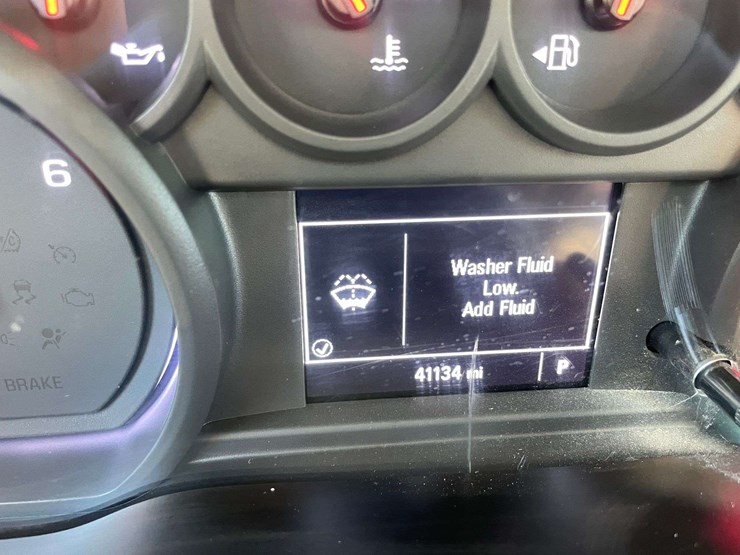 2019-chevrolet-silverado-1500-image-26