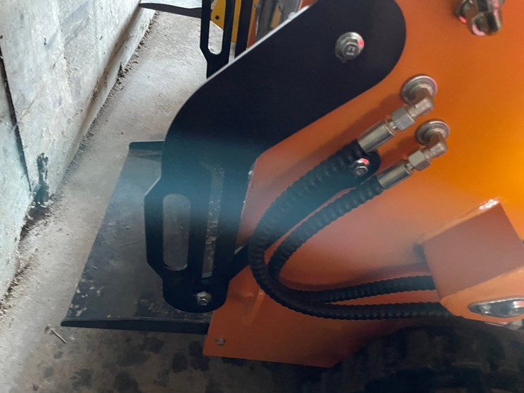 #9735-•-land-honor-mini-skid-steer-loader-image-18