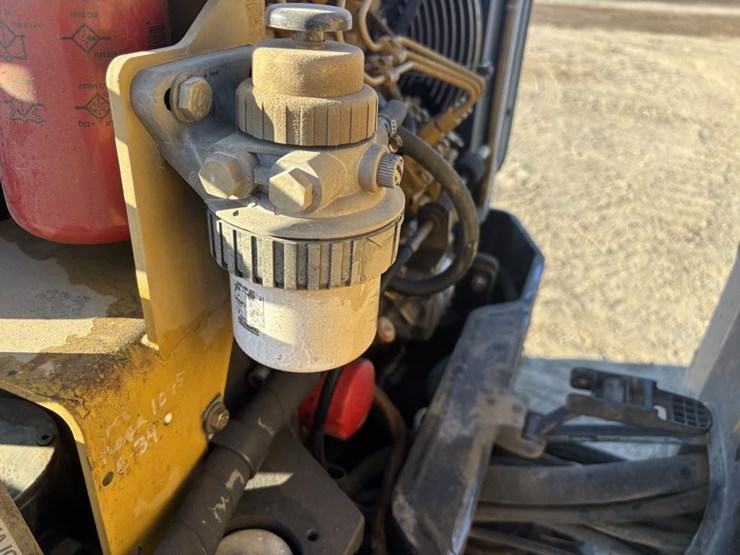 2006-caterpillar-cb-224e-image-33