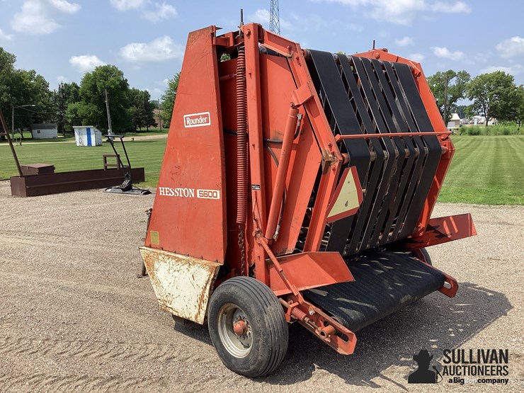 hesston-5600-image-7