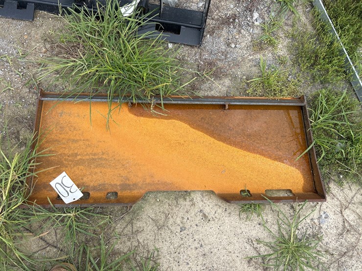 #30-•-hd-skid-steer-mount-plate-image-1