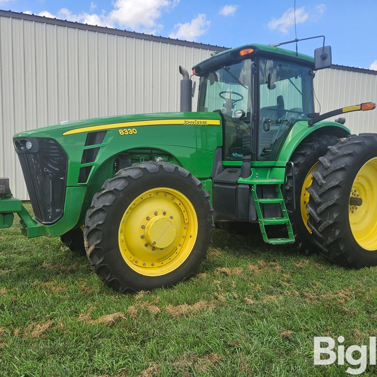2006 JOHN DEERE 8330
