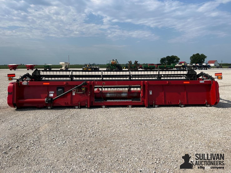2011-case-ih-3020-image-6