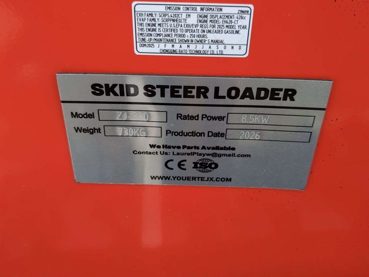 zjg-mini-skid-steer-loader-zj-380-(red)---15hp-image-9