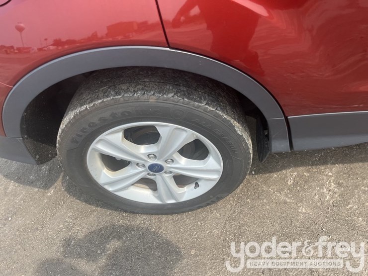 2014-ford-escape-image-10