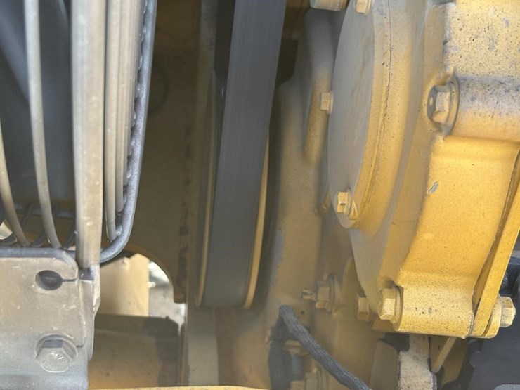 2007-deere-410j-image-61
