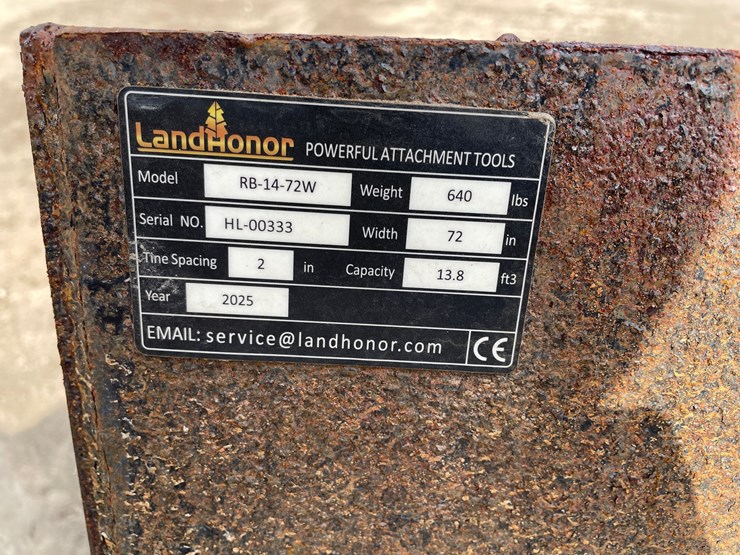 #9796-•-landhonor-72"-skid-steer-rock-bucket-attachment-image-10