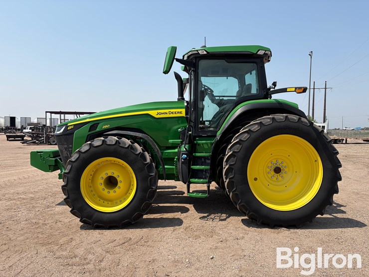 2023-john-deere-8r-280-image-8