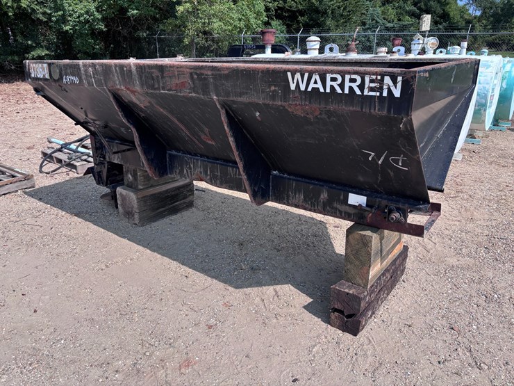 #1609-•-warren-sand-spreader-with-honda-gxv-340-motor-image-1