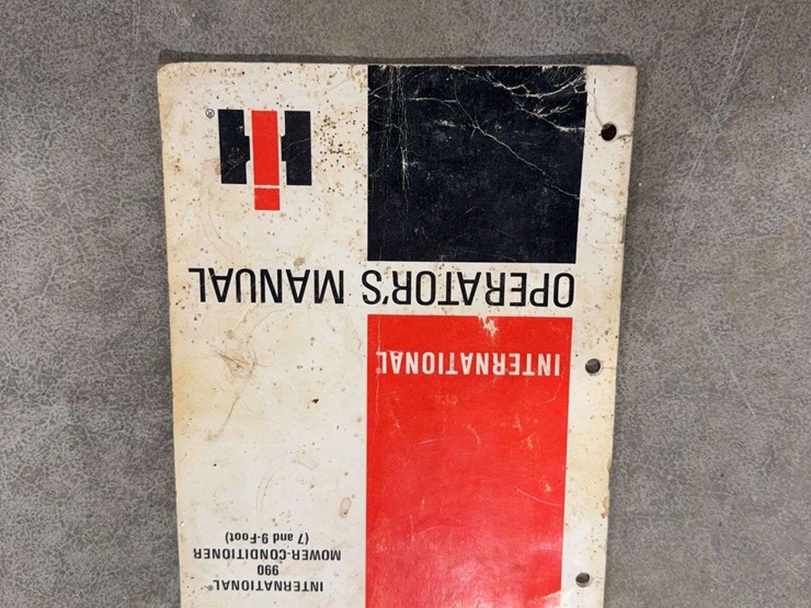 international-harvester-literature-lot-assortment-image-11