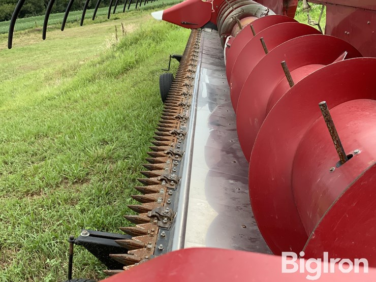 2016-case-ih-3020-image-15