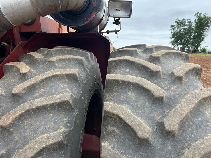 case-ih-t4586-image-14