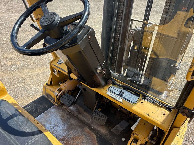 caterpillar-v50d-image-12