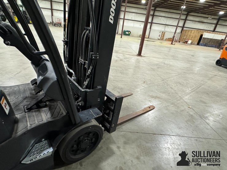 2019-doosan-gc25s-9-image-12