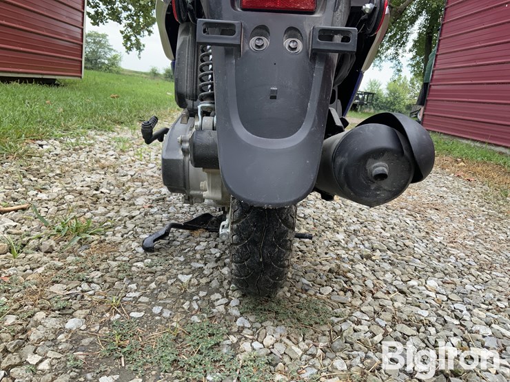 2024-honda-metropolitan-ncw50-scooter-image-15