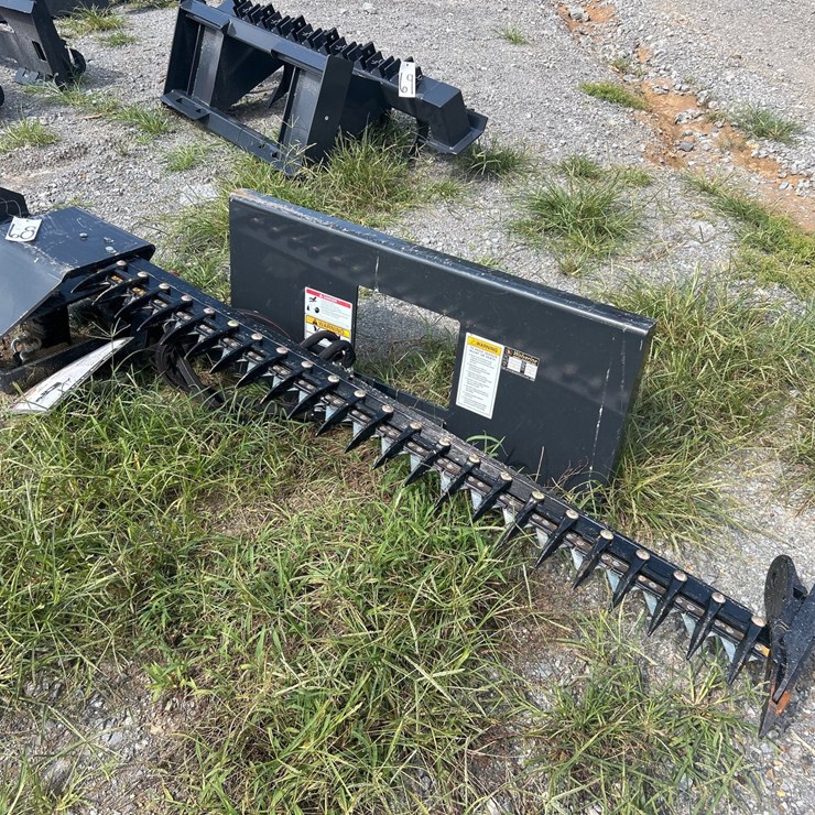 #68 • WOLVERINE SKID STEER SICKLE MOWER