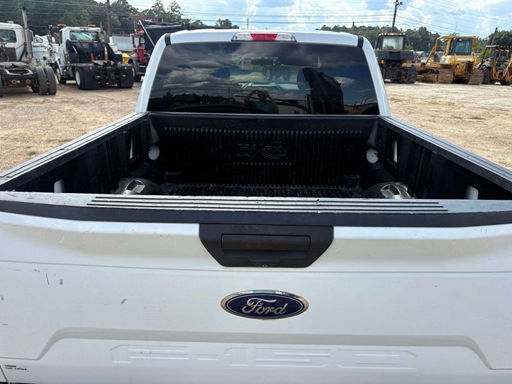 2018-ford-f150-xlt-image-6