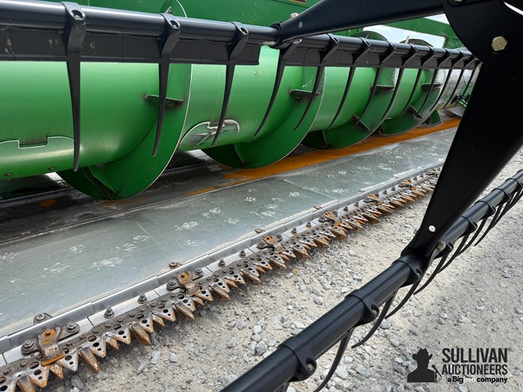 2014-john-deere-630f-image-13