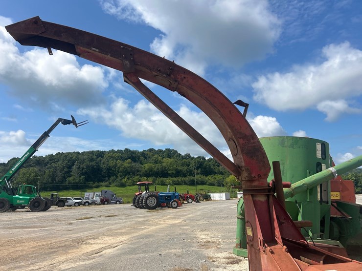 new-holland-782-image-7