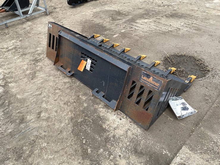 #9796-•-landhonor-72"-skid-steer-rock-bucket-attachment-image-4