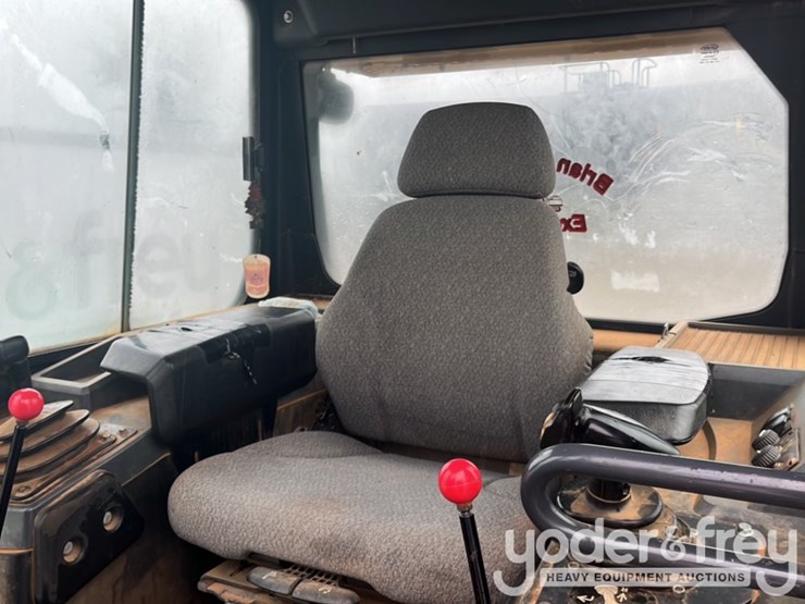 2016-deere-550k-image-29