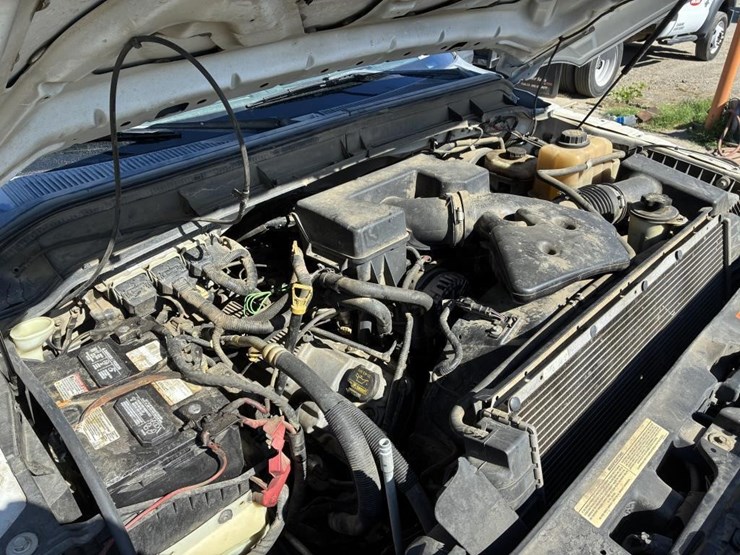 2011-ford-f350-image-8