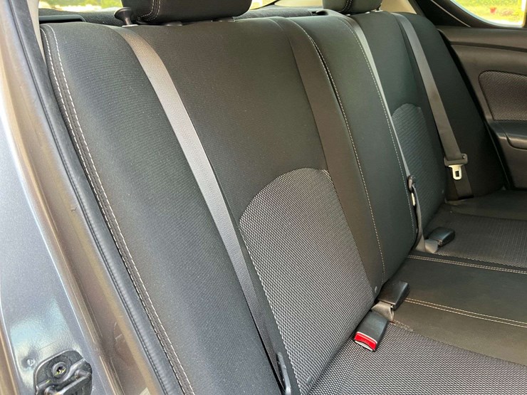 2019-nissan-versa-(99,073-miles)-image-36