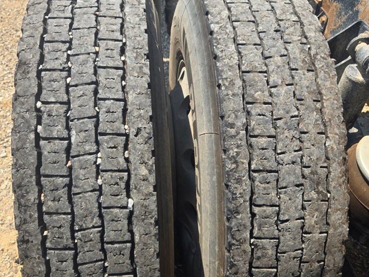 2019-kenworth-t880-image-99