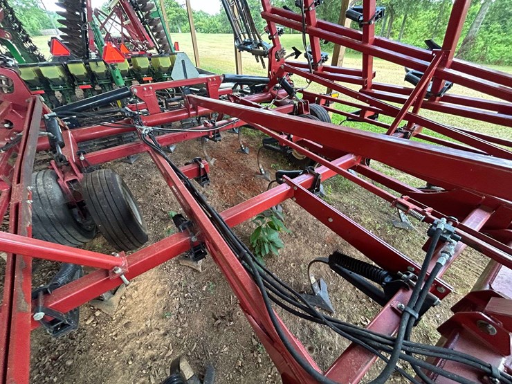 2017-case-ih-255-image-19