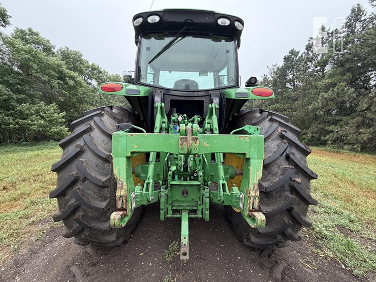 2014-john-deere-6190r-image-9