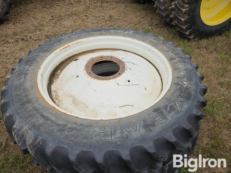 new-holland-8770-image-7