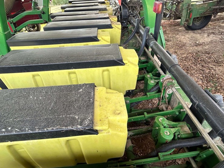 2000-john-deere-1730-image-27