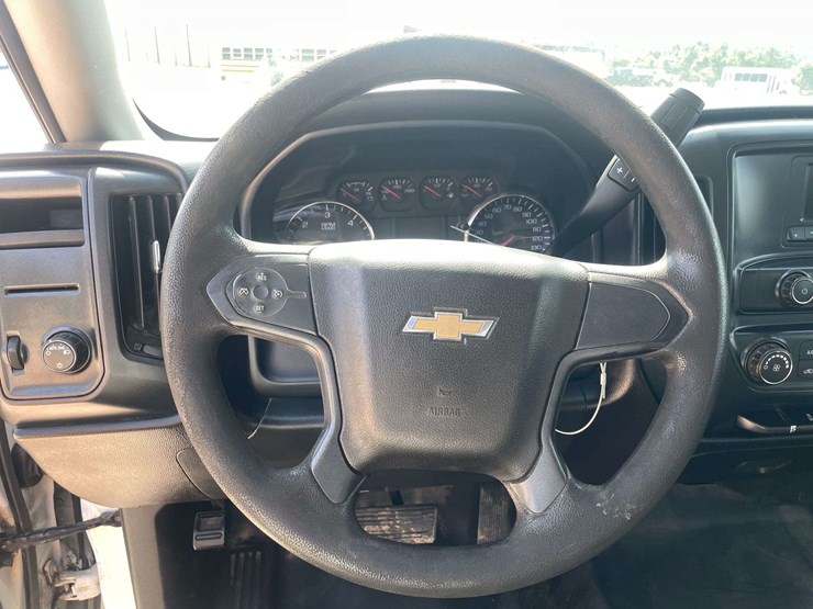 2016-chevrolet-silverado-1500-image-12