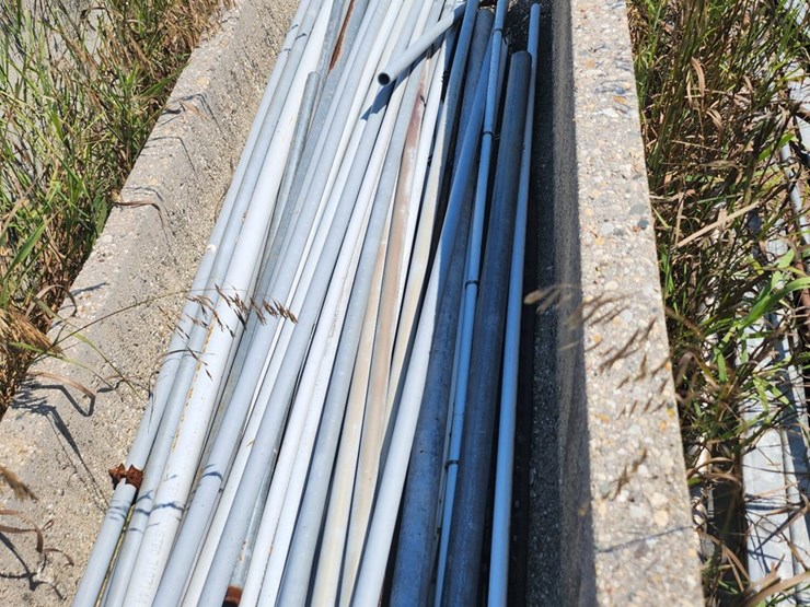 #2827-•-(28)-pvc-electrical-conduit-pipes-and-assorted-metal-conduit-image-2